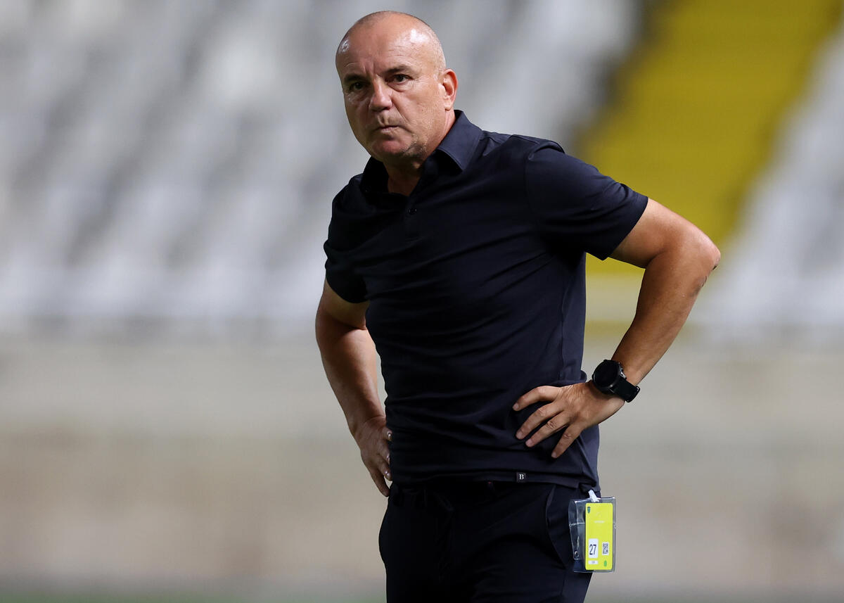 «Δεν χάσαμε επειδή η διαιτησία ήταν εναντίον μας...» thumb