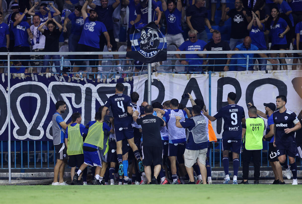 Ανόρθωση - ΑΠΟΕΛ 2-1: Δραματικό φινάλε και «λυτρωτή» τον Λόπες thumb