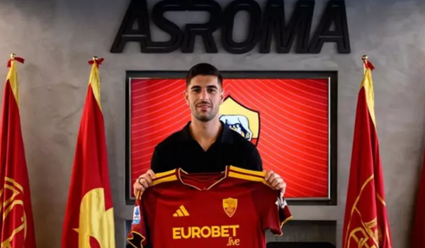 Επίσημα «τζιαλορόσσο» ο Κουλιεράκης image
