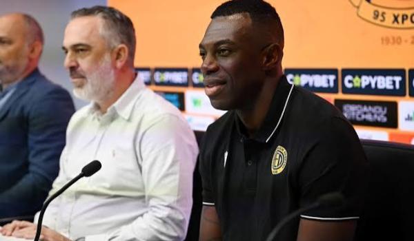 «Φρεσκάρισμα» στην επιθετική γραμμή των «λεόντων» image