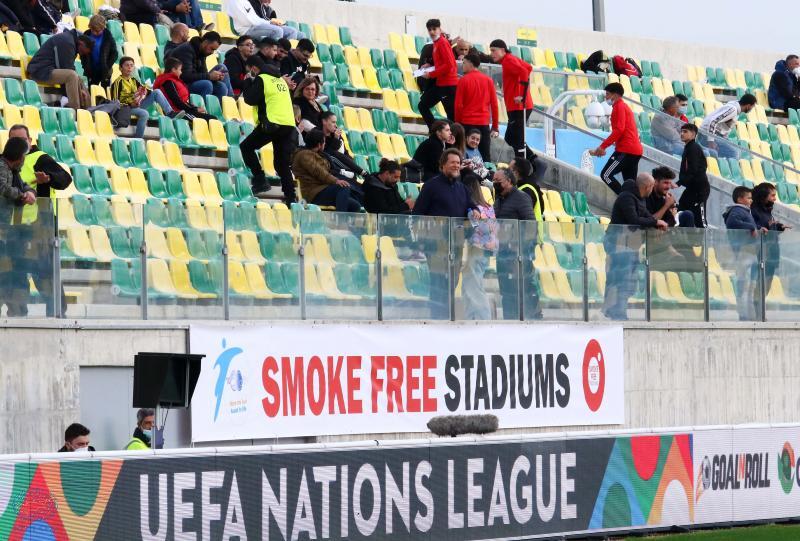 Δωρεάν εισιτήρια σε μη καπνιστές στους αγώνες της Εθνικής μας thumb