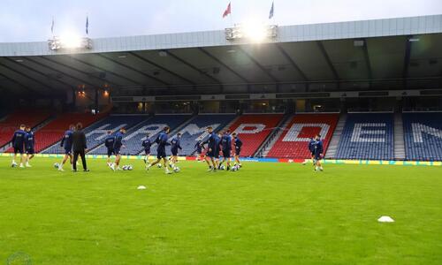 Για την υπέρβαση μέσα στο Hampden Park! thumb