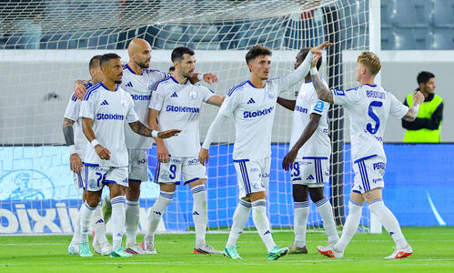 Απόλλων-Νέα Σαλαμίνα 4-2: Γκολ, θέαμα και «κυανόλευκο» τρίποντο! thumb