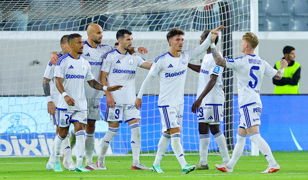 Απόλλων-Νέα Σαλαμίνα 4-2: Γκολ, θέαμα και «κυανόλευκο» τρίποντο! image