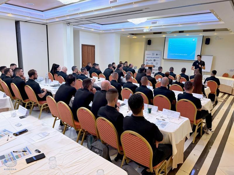 Η πρώτη συνάντηση Νταμάτο - διαιτητών: «Είμαι εδώ για να σας βοηθήσω» thumb