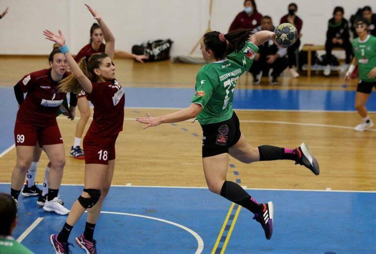 Η Κωνσταντινίδου για τη μεταγραφή της στην Ελλάδα thumb
