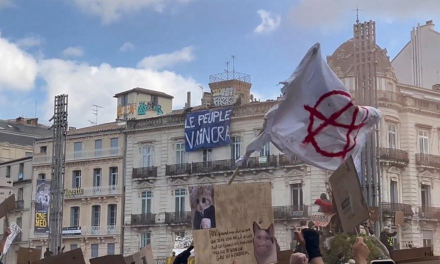 Κανονικά το ματς Παρί Σεν Ζερμέν-Μπαρτσελόνα παρά τις αναταραχές στο Παρίσι thumb