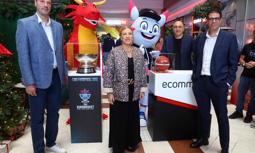 Στην παρουσίαση του τροπαίου και της μασκότ του Eurobasket 2025 η Αντιπρόεδρος του ΚΟΑ thumb