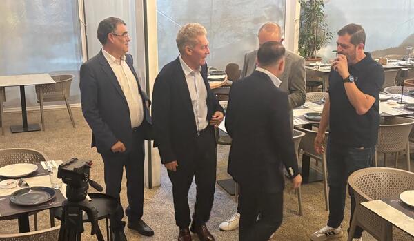 Στο επίκεντρο ο Βάκης image
