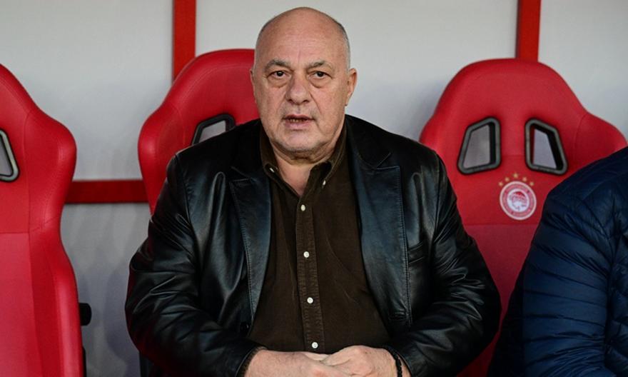 «Ο Γιόβιτς ντύθηκε μαϊμού και πήρε πέναλτι μαϊμού - Παίχτηκαν εκατομμύρια ευρώ στο διπλό» thumb