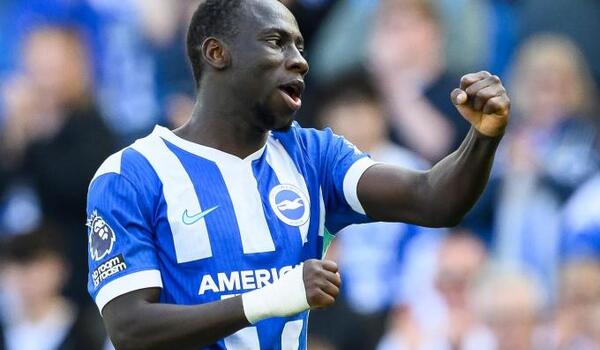 Η Λίβερπουλ κατέθεσε νέα πρόταση στην Μπράιτον για τον Μίντε image
