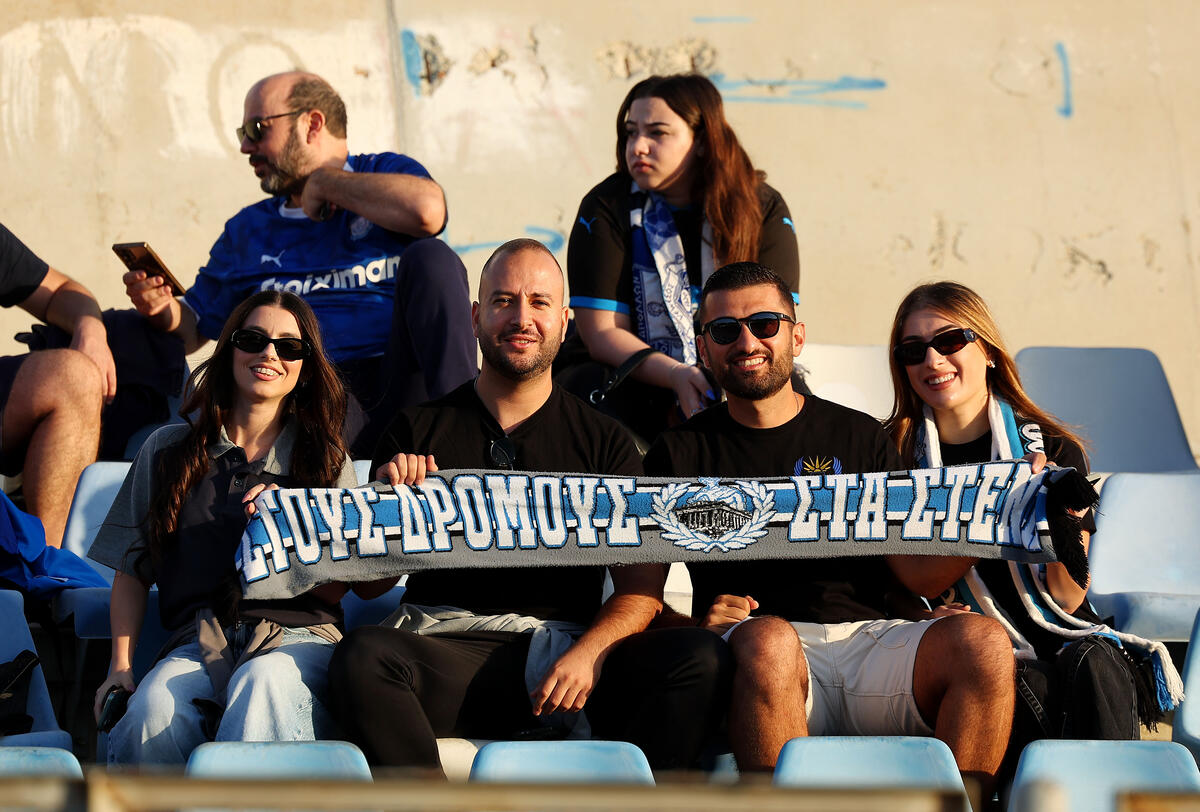 Στα «κυανόλευκα» το «Στέλιος Κυριακίδης» (φωτορεπορτάζ) thumb