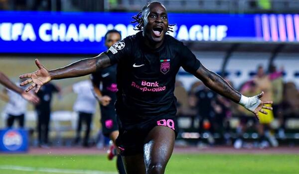 Δεν έχει κλείσει 10 ετών και θα παίξει στην League Phase του Τσάμπιονς Λιγκ! image