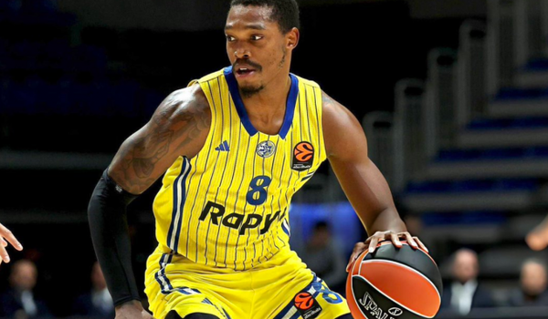 Κι άλλος μνηστήρας για Γουόκερ - Δυνατά η Ντουμπάι στο «κόλπο» image
