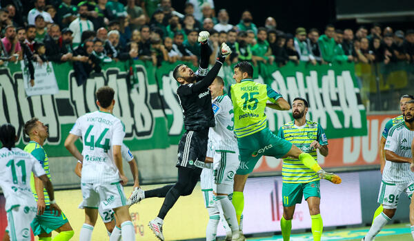 Live: ΑΕΚ - Ομόνοια 1-0 image