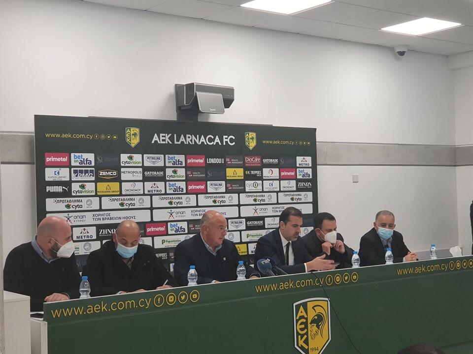 Όλα όσα ειπώθηκαν στη διάσκεψη της ΑΕΚ για τα άκυρα κρούσματα thumb