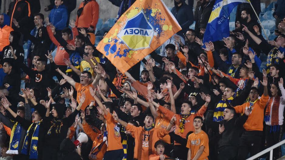 Ακόμη 200 για sold-out  thumb