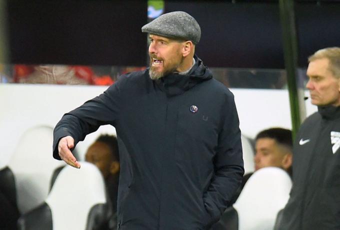 Τεν Χάαγκ: «Είμαστε στην διεκδίκηση μιας θέσης για το Champions League» thumb