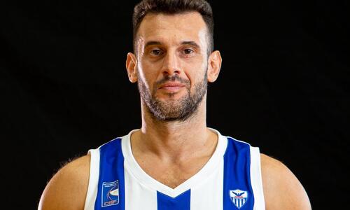 Τέλος δύο από την Ανόρθωση thumb