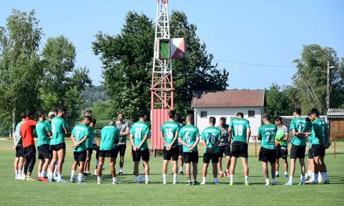 Πρωί προπόνηση…φιλικό απόγευμα  thumb