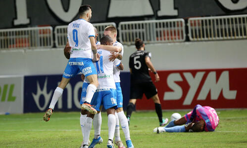 Τρία στα τρία και αυτή τη βδομάδα thumb