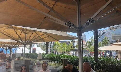 Χαλαρά στην κεντρική πλατεία η διοίκηση (pics) thumb