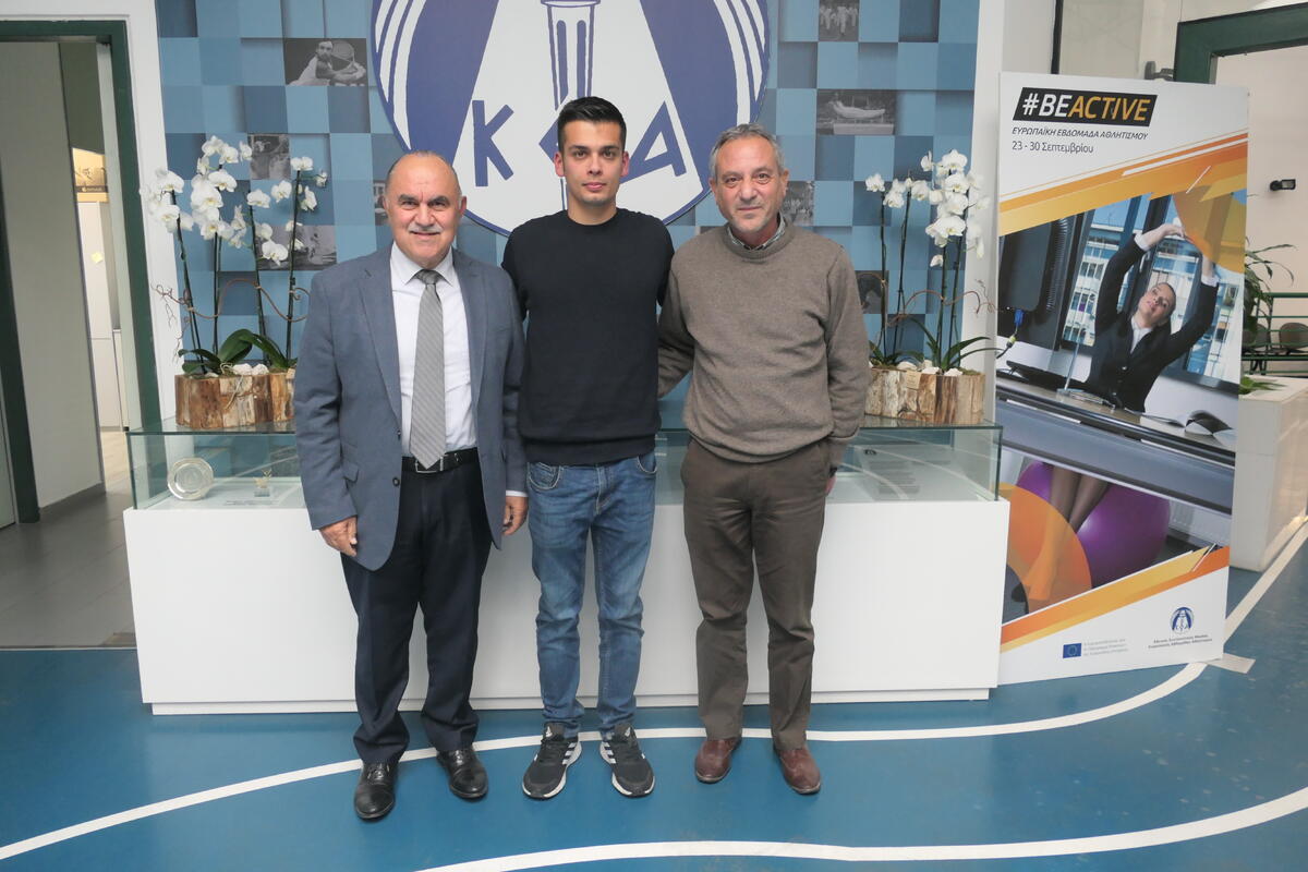 Συνάντηση με τον Βλαδίμηρο Τζιωρτζή στον ΚΟΑ thumb