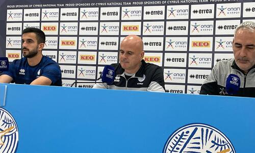 Κετσπάγια: «Οι παίκτες δεν έχουν μάθει να...» (Πλάνα ST) thumb