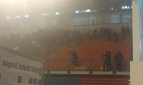 Επεισόδια «Ελευθερία»: Μέσα και η ΜΜΑΔ (φωτογραφίες) thumb
