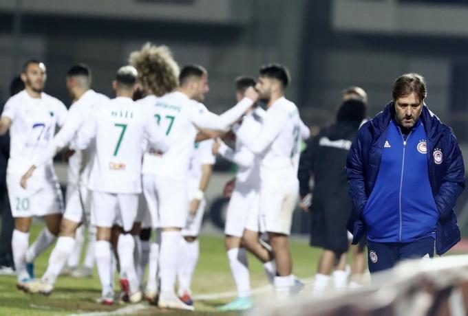 Πρώτη ήττα για τον Ολυμπιακο, 3-2 στη Λιβαδειά  thumb