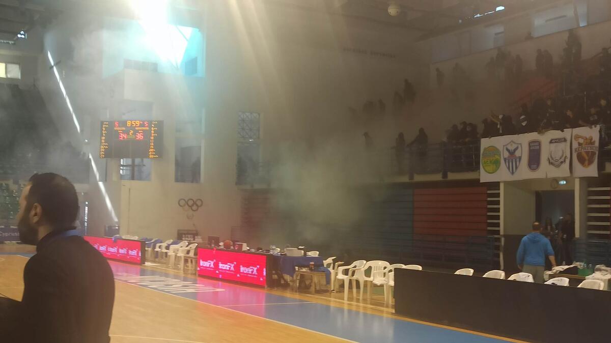 Βίντεο ST: Σοβαρά επεισόδια και μεγάλη ένταση στο στάδιο «Ελευθερία»! thumb