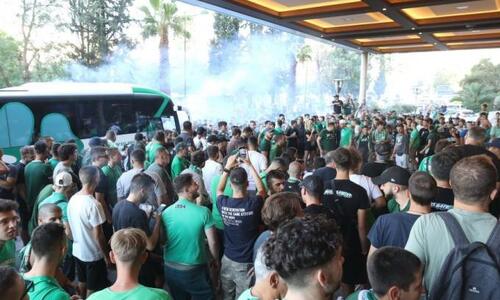 Κίνηση οπαδών πριν το Παναθηναϊκός-Ολυμπιακός! thumb