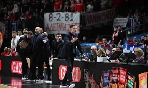 Μπαρτζώκας: «Αφιερώνουμε τη νίκη στα θύματα της Θύρας 7» thumb