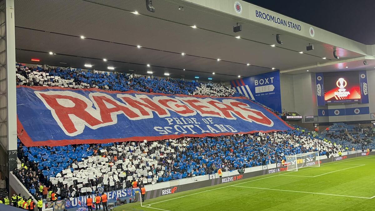 «Καυτή» ατμόσφαιρα στο Ibrox stadium! (Βίντεο-Φωτογραφίες) thumb