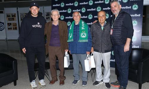 Τιμήθηκαν ακόμη τρεις από τους γηραιότερους κάτοχους Εισιτηρίου Διαρκείας thumb