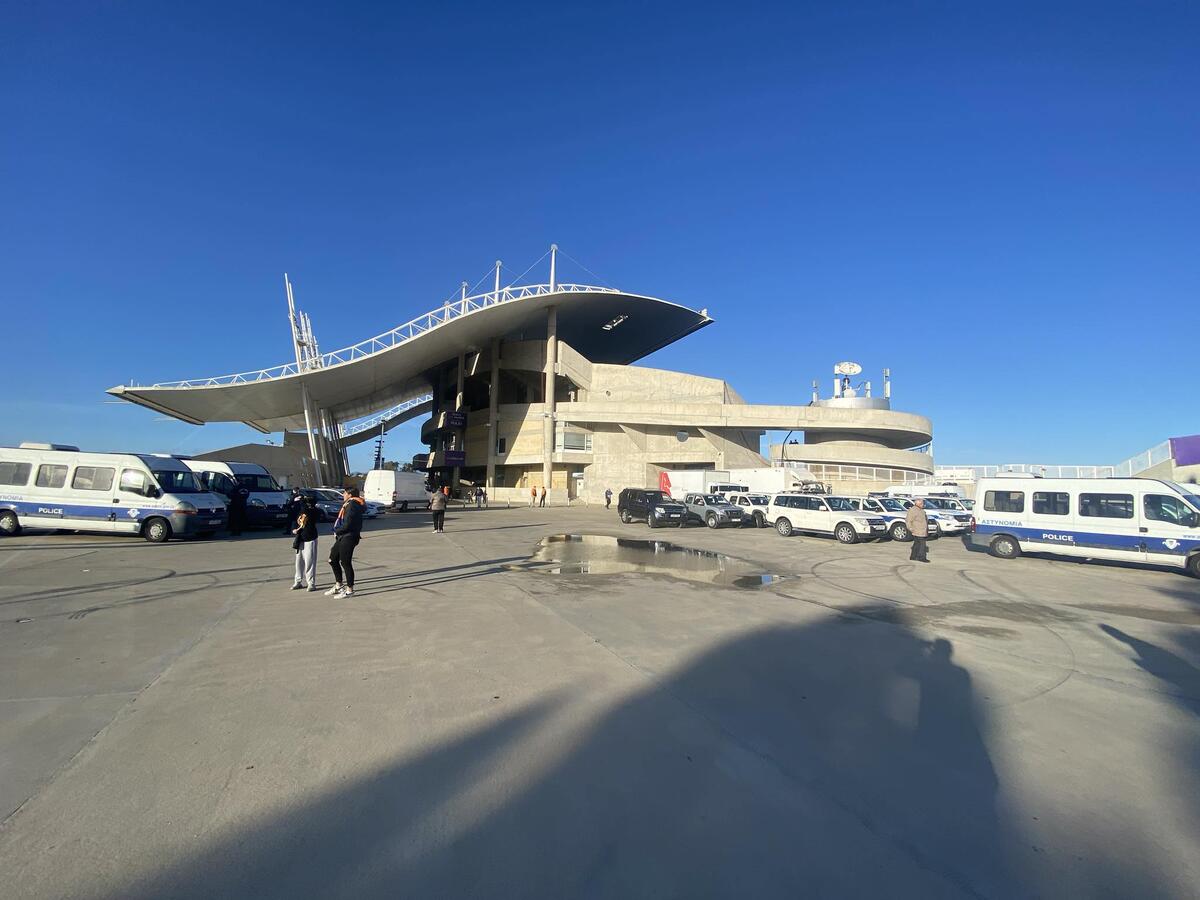 ΑΠΟΕΛ-Ομόνοια: Το SPORTIME από νωρίς στο ΓΣΠ - Ισχυρή αστυνομική δύναμη thumb