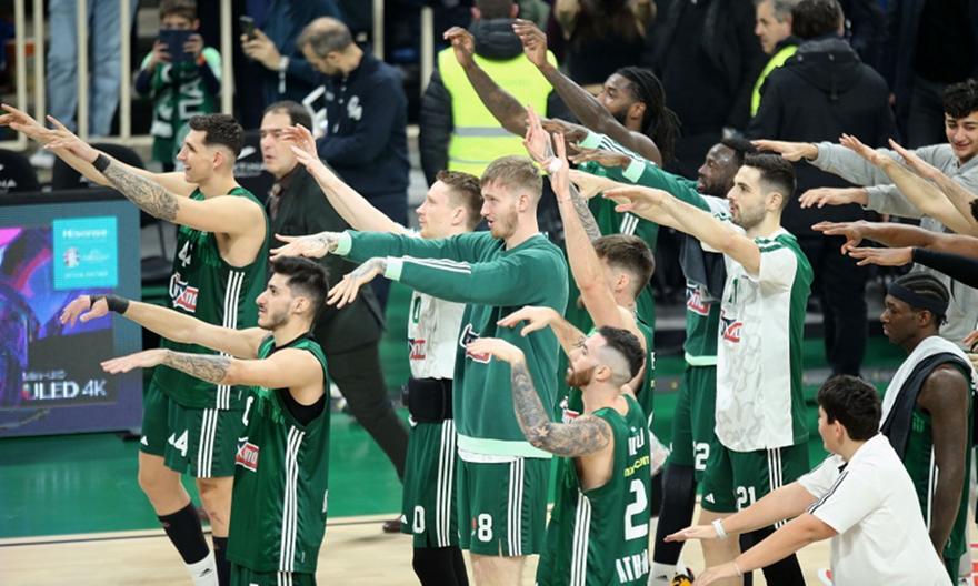Πράσινη… τρέλα: Μεταμεσονύχτιο sold out thumb