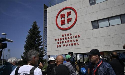 Έρευνα στο σπίτι του Ρουμπιάλες, εμπλέκεται και ο Πικέ! thumb