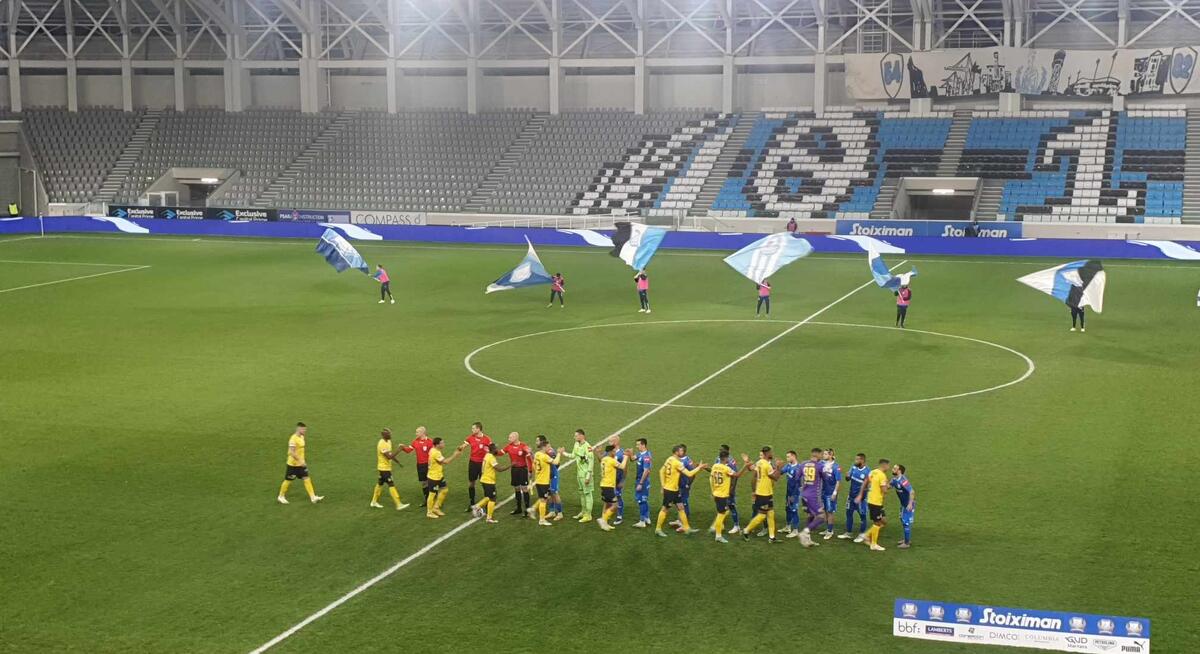 Απόλλων-ΑΕΛ: Η είσοδος στο άδειο «AlphaMega Stadium» (ΒΙΝΤΕΟ) thumb
