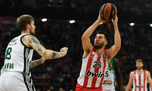 Ολυμπιακός-Παναθηναϊκός 71-65: Αλύγιστος για το πλεονέκτημα έδρας! thumb