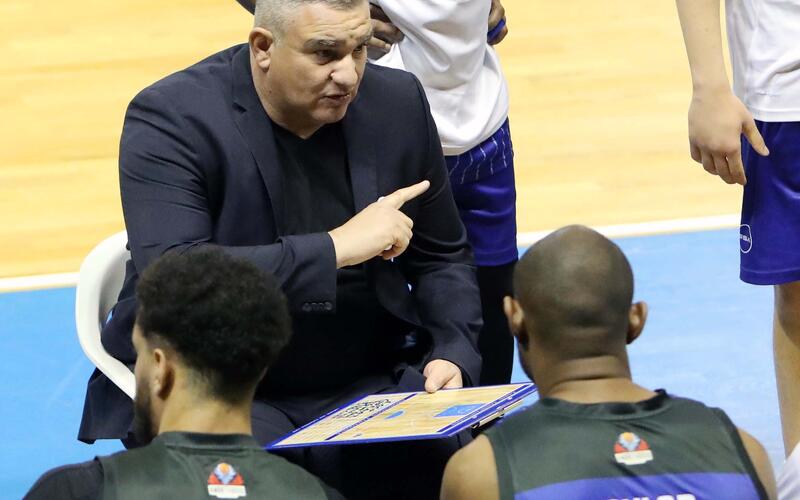 Κωνσταντινίδης στο «τιμόνι» της Εθνικής thumb