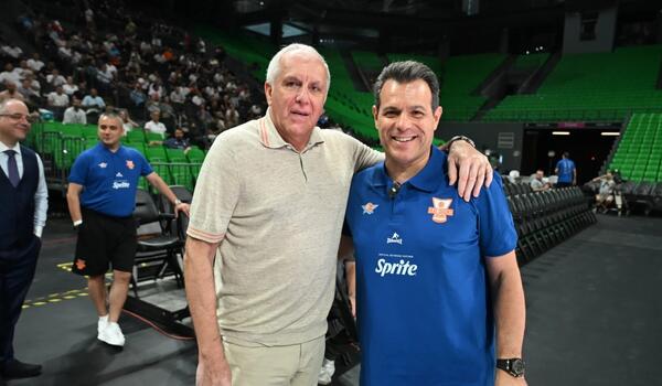 Ομπράντοβιτς: «Κάθε φορά που βρίσκομαι στο παρκέ είμαι ευτυχισμένος» image