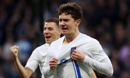Καρέτσας στην UEFA: «Νιώθω πολύ Έλληνας, 100% σίγουρος για την επιλογή μου» thumb