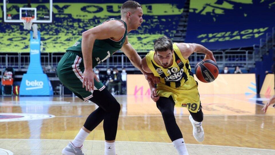Φενέρμπαχτσε-Μπασκόνια 96-76: Τρίποντη «καταιγίδα» thumb
