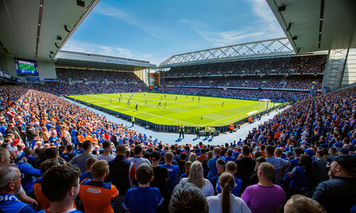 Πανικός στο Ibrox stadium! thumb
