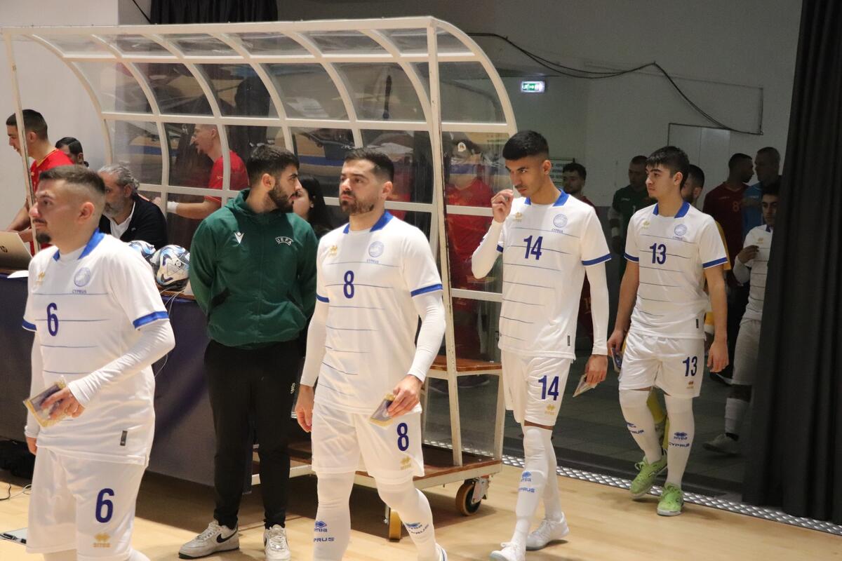 Futsal: Ήττα για την Κύπρο από το Μαυροβούνιο thumb