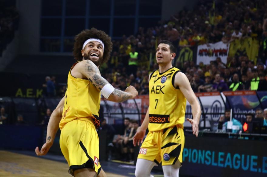 Βασίλισσα AEK από τα παλιά, διέλυσε τη Ναντέρ και έφυγε για το δικό της Final 4! thumb