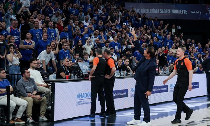 Υπερασπίστηκε τον Αταμάν: «Δείξτε του τον σεβασμό που του αξίζει»! thumb