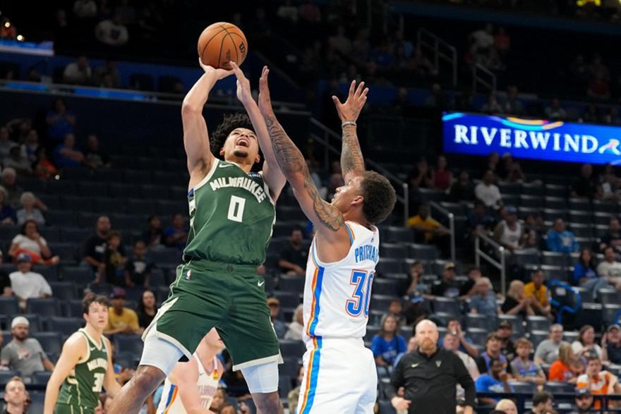 NBA: Τεράστια ανατροπή για Μπακς από το -24 με πρωταγωνιστή τον Μπάρις thumb