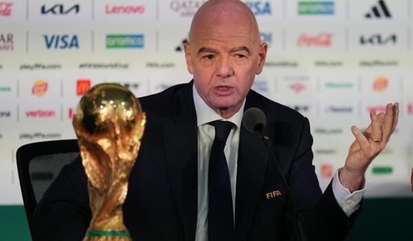 Η απάντηση της FIFA για τον Ινφαντίνο: «Κατηγορηματικά αναληθείς ισχυρισμοί» image